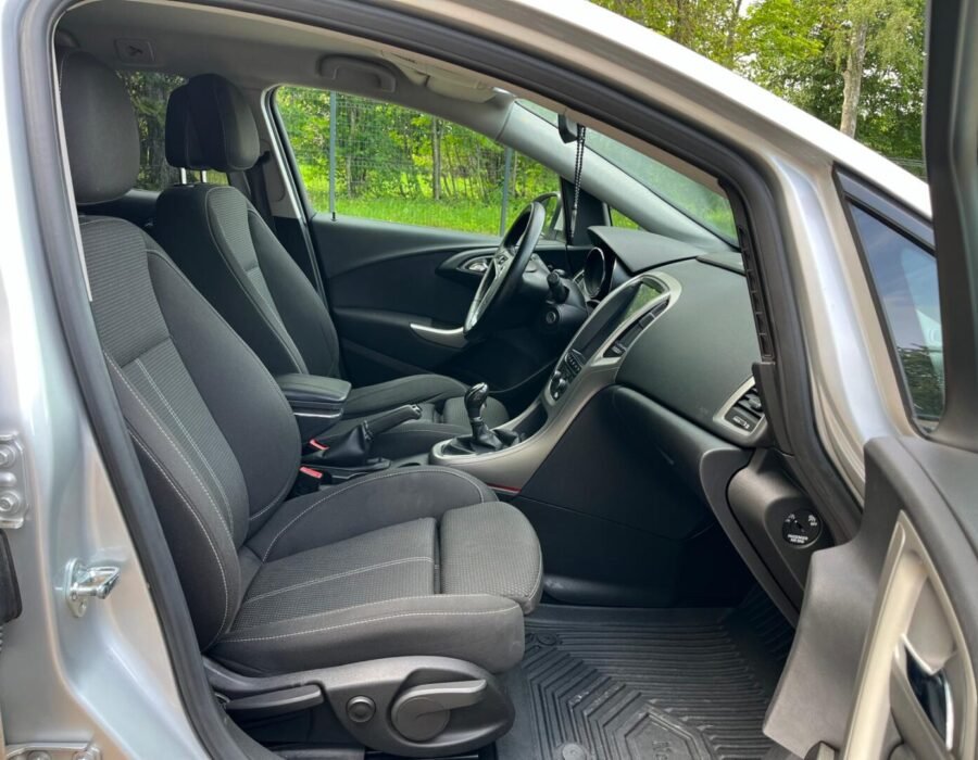 WhatsApp Image 2025-07-22 at 22.19.28