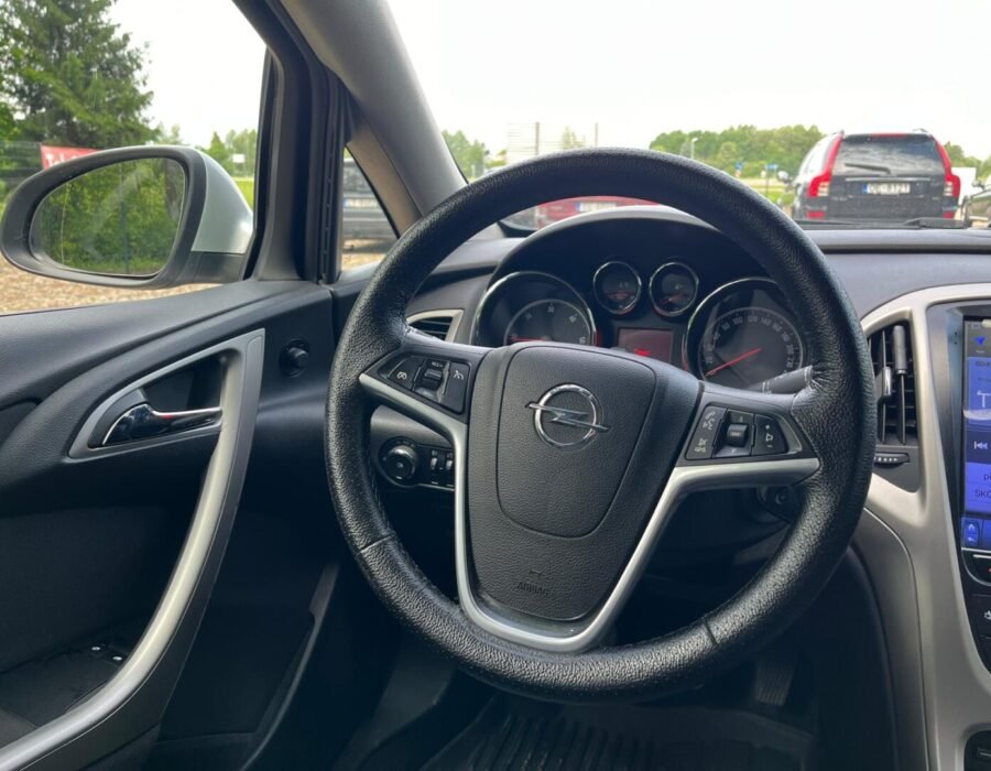 WhatsApp Image 2025-07-22 at 22.19.30 (1)