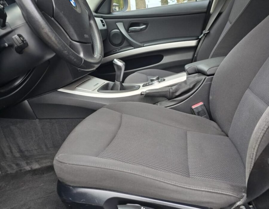 WhatsApp Image 2025-10-07 at 16.36.52 (1)